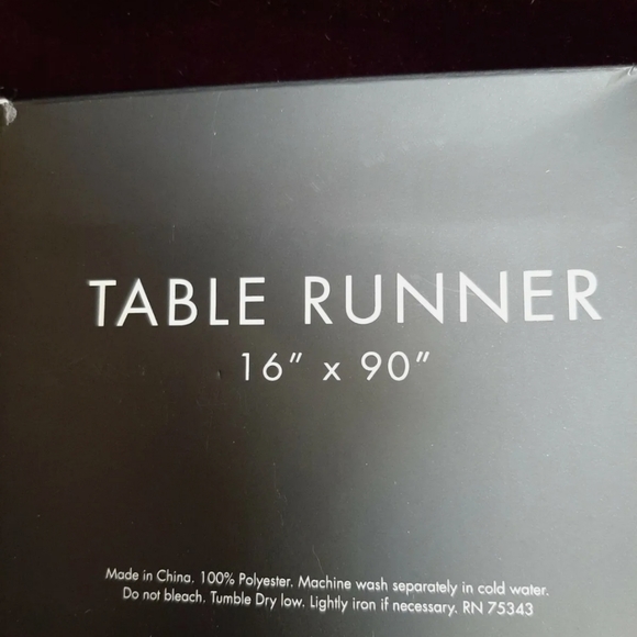 TAHARI 16 x 90 Eggplant Table Runner - Picture 4 of 16